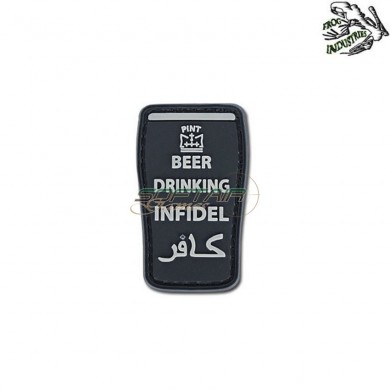 Patch 3d Pvc Beer Drinking Infidel Black Frog Industries® (fi-004700)