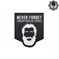 Patch pvc anonymous hero 67x80mm duel code (dc-du10059) Patch pvc anonymous hero 67x80mm duel code (dc-du10059)