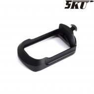 Compact magwell black for glock 17/18 gas pistol 5ku (5ku-gb-467-bk) Compact magwell black for glock 17/18 gas pistol 5ku (5ku-gb-467-bk)