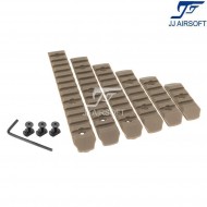 LC Rail Set 6 pezzi Pack TAN jj airsoft (ja-2064-tan) LC Rail Set 6 pezzi Pack TAN jj airsoft (ja-2064-tan)
