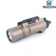 Torcia x300 sf DARK EARTH wadsn (wd04004-de-lo) Torcia x300 sf DARK EARTH wadsn (wd04004-de-lo)