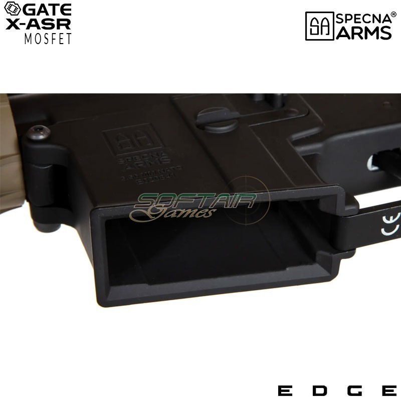 Fucile Elettrico SA-E06-H Edge™ M4 Carbine HALF TAN Heavy Ops Stock Specna Arms® (spe-01-033906)