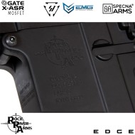 Electric Rifle SA-E17-L Edge™ RRA + M4 Strike IND. Carbine Replica HALF TAN Specna Arms® (spe-01-033933)