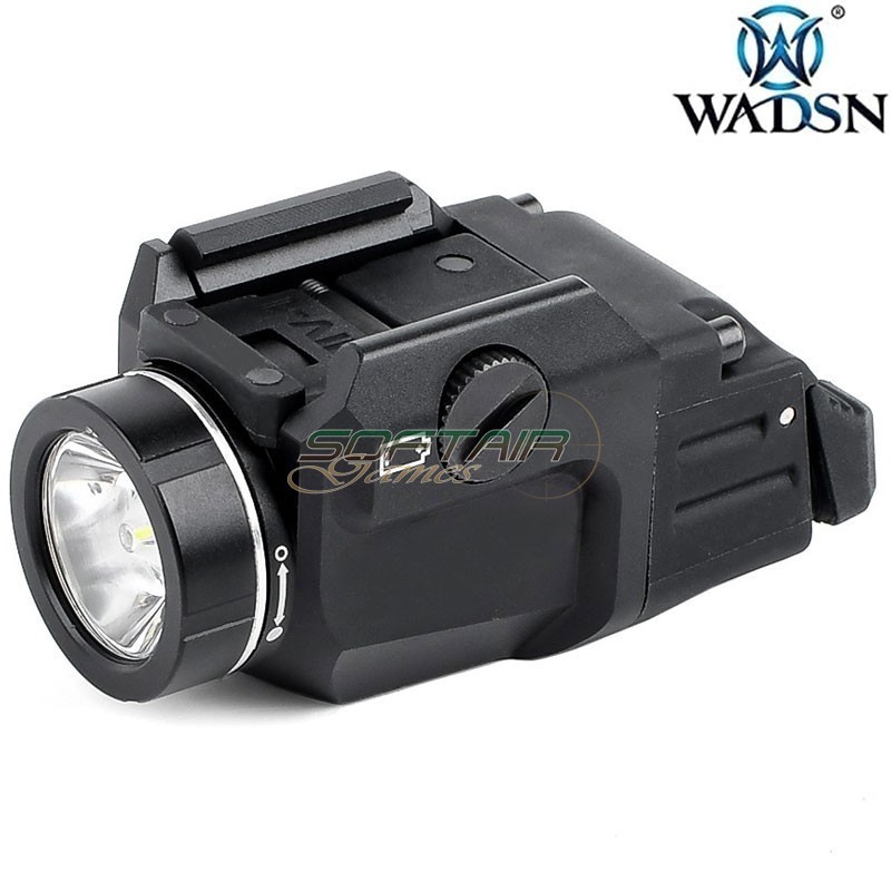 Tactical LED Pistol Flashlight WADSN (WD04109-B) Tactical LED Pistol Flashlight WADSN (WD04109-B)