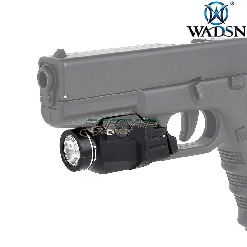 Tactical LED Pistol Flashlight WADSN (WD04109-B) Tactical LED Pistol Flashlight WADSN (WD04109-B)